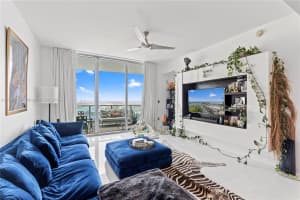 900 Biscayne Bay, 900 Biscayne Blvd APT 4102, Miami, FL 33132, Sold 10/14/24