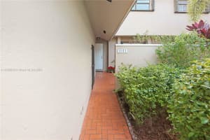 8911 SW 113th Pl Cir W, Miami, FL 33176, Sold 04/10/24