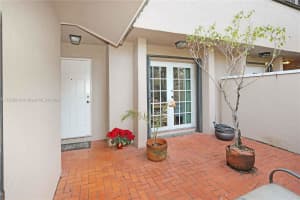 8911 SW 113th Pl Cir W, Miami, FL 33176, Sold 04/10/24