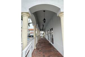 11877 SW 81st St, Miami, FL 33183, Sold 03/05/24