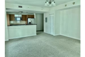 300 S Biscayne Blvd #3501, Miami, FL 33131, Sold 04/10/24