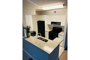 2846 S University Dr APT 4306, Davie, FL 33328, Sold 07/01/24