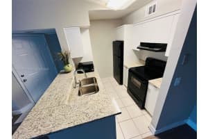 2846 S University Dr APT 4306, Davie, FL 33328, Sold 07/01/24