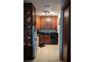2445 Lake Pancoast Dr APT 4, Miami Beach, FL 33140, Sold 06/21/24