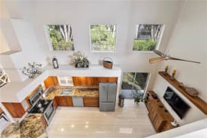 530 Somerset Way, Weston, FL 33326, Sold 04/02/24