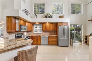 530 Somerset Way, Weston, FL 33326, Sold 04/02/24