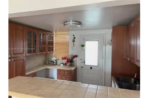 2851 Leonard Dr APT J414, Aventura, FL 33160, Sold 05/15/24