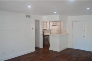 10395 N Kendall Dr APT V8, Miami, FL 33176, Sold 05/24/24