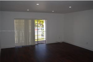 10395 N Kendall Dr APT V8, Miami, FL 33176, Sold 05/24/24