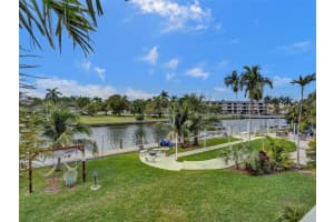 455 Golden Isles Dr APT 202, Hallandale Beach, FL 33009, Sold 05/08/24