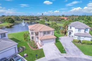 10341 SW 20th Ct, Miramar, FL 33025, Sold 04/15/24
