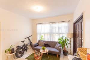 1320 Drexel Ave APT 302, Miami Beach, FL 33139, Sold 04/11/24