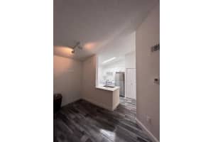 2820 N Oakland Forest Dr APT 304, Oakland Park, FL 33309, Sold 06/05/24