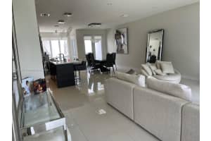 10432 NW 63rd Terrace, Doral, FL 33178, Sold 06/26/24