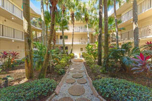 8075 SW 107th Ave APT 322, Miami, FL 33173, Sold 04/17/24