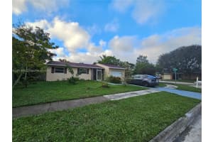 6990 Sw 1st St Margate, FL 33068 - MLS#A11531604