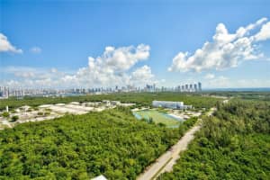 15051 Royal Oaks Ln APT 2502, North Miami, FL 33181, Sold 06/26/24