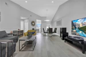 21300 San Simeon Way APT L4, Miami, FL 33179, Sold 03/26/24