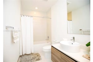121 NE 34th St L206, Miami, FL 33137, - MLS#A11532152