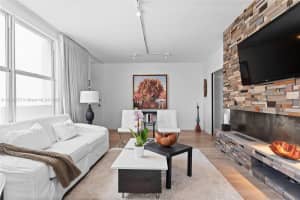 3 Island Ave #3d, Miami Beach, FL 33139, Sold 06/17/24