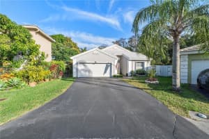 5534 NW 55th Dr, Coconut Creek, FL 33073, Sold 06/18/24
