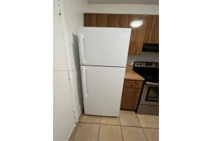 3610 NW 21st St APT 401, Lauderdale Lakes, FL 33311, Sold 07/30/24