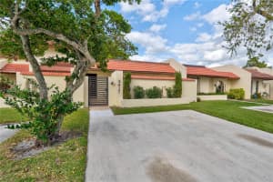 6417 NW 192nd Terrace, Hialeah, FL 33015, Sold 04/24/24