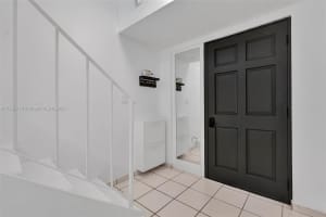 20 NW 87th Ave APT A223, Miami, FL 33172, Sold 04/03/24