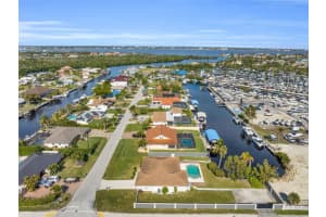 137 Placid Dr, Fort Myers, FL 33919, Sold 10/23/24