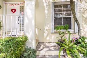 11787 SW 99th Ln, Miami, FL 33186, Sold 04/01/24