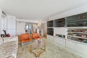 301 174th St APT 1502, Sunny Isles Beach, FL 33160, Sold 08/02/24