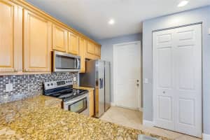 119 NW 11th St #119, Fort Lauderdale, FL 33311, Sold 05/30/25