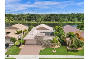 585 SW 198th Terrace, Pembroke Pines, FL 33029, Sold 03/22/24