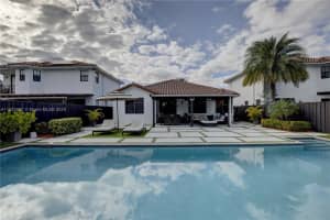 875 NW 104 Ave, Miami, FL 33172, Sold 03/22/24