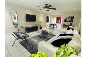 9404 SW 77th Ave APT M2, Miami, FL 33156, Sold 05/30/24