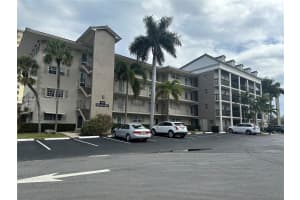440 Paradise Isle Blvd APT 304, Hallandale Beach, FL 33009, Sold 05/24/24