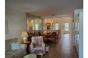 440 Paradise Isle Blvd APT 304, Hallandale Beach, FL 33009, Sold 05/24/24