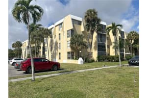 940 NE 199th St #4l, Miami, FL 33179, Sold 10/29/24