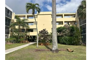 940 NE 199th St #4l, Miami, FL 33179, Sold 10/29/24