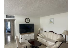 940 NE 199th St #4l, Miami, FL 33179, Sold 10/29/24