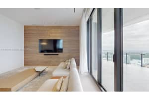 17141 Collins Ave #3902, Sunny Isles Beach, FL 33160, Sold 08/14/24