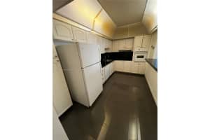 19380 Collins Ave APT 503, Sunny Isles Beach, FL 33160, Sold 05/24/24