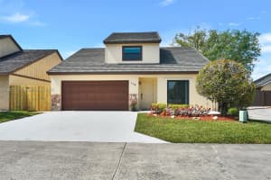 114 Beaumont Ln, Palm Beach Gardens, FL 33410, Sold 07/03/24