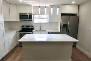 2960 SW 2nd Ct, Fort Lauderdale, FL 33312, Sold 10/03/24