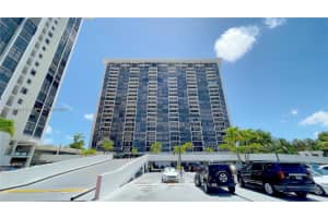 1901 Brickell Ave APT B1005, Miami, FL 33129, Sold 04/08/24