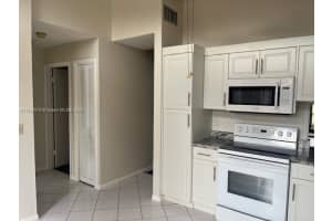 115 Gate Rd #2-63, Hollywood, FL 33024, Sold 07/23/24