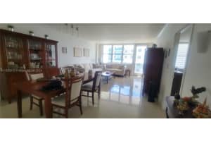 3725 S Ocean Dr APT 1220, Hollywood, FL 33019, Sold 06/17/24