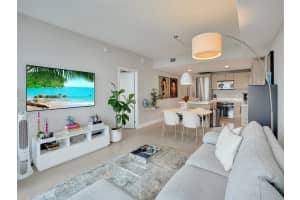 16385 Biscayne Blvd Unit 1220, Aventura, FL 33160, Sold 06/10/24