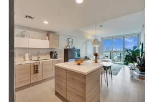 16385 Biscayne Blvd Unit 1220, Aventura, FL 33160, Sold 06/10/24