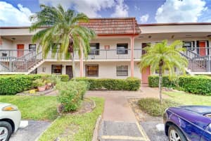 851 NE 207th Ln Apt 203-13, Miami, FL 33179, Sold 07/09/24